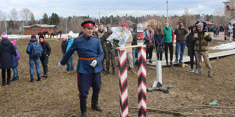 Ребята погрузились в историческую обстановку столетней давности, 11 марта 1919 года