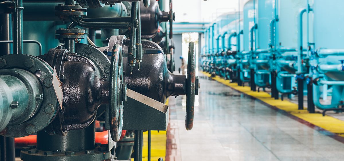 В Пушкино из-за аварии подача горячей воды в 17 МКД.