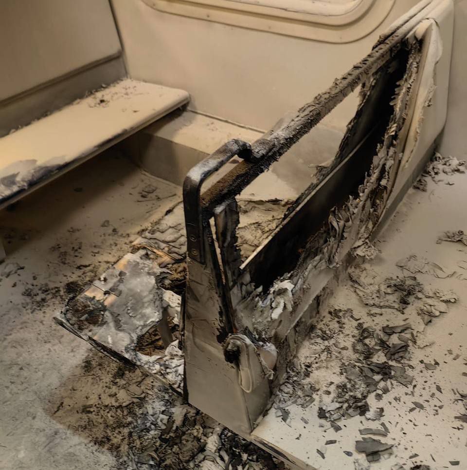 В результате пожара в &nbsp;электрички погиб человек.